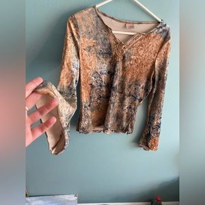 Hippie velvet flair armed shirt